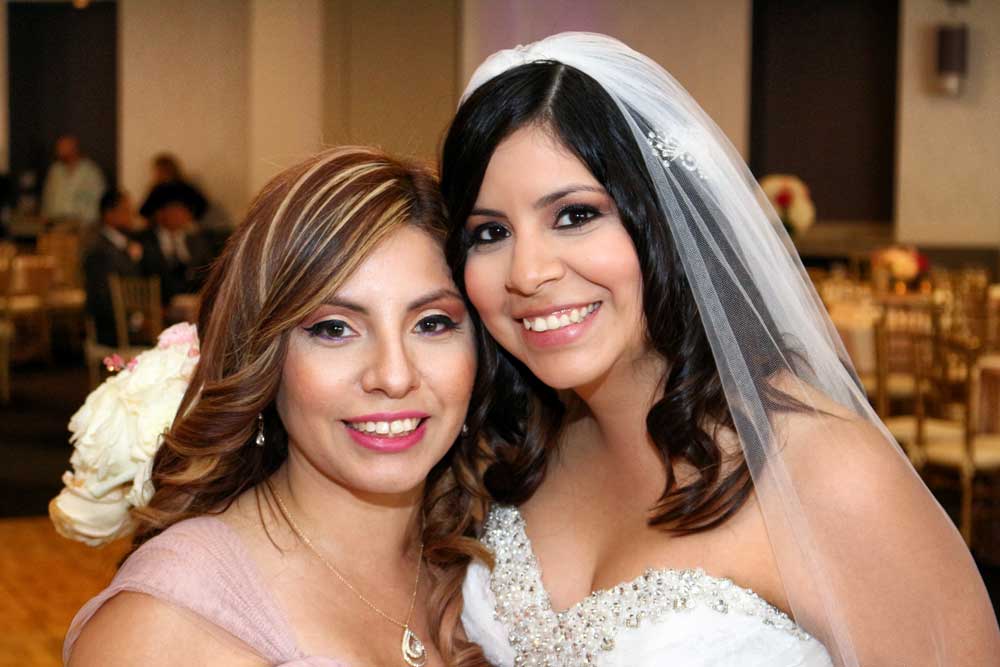 Mother and Daughter, Wedding at the Red Oak Ballroom in Houston, CityCentre