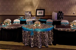 Elegant Black, White and Teal themed Wedding at the Red Oak Ballroom B in Fort Worth, Sundance Square